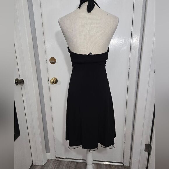 Windsor halter top dress with Tulle  lining size small - Picture 3 of 9